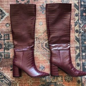 NEW Steve Madden Snakeskin Knee-High Boots - 7.5